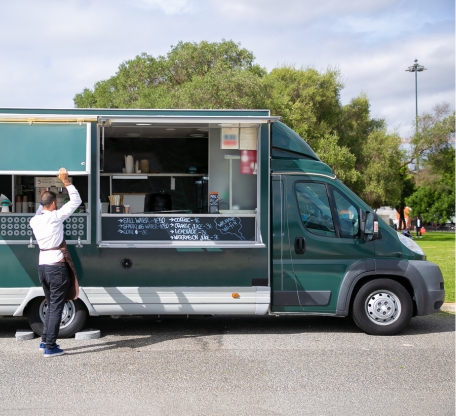 _Custom Catering Food Vans